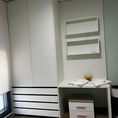 Διαμέρισμα Alisof Luxury *